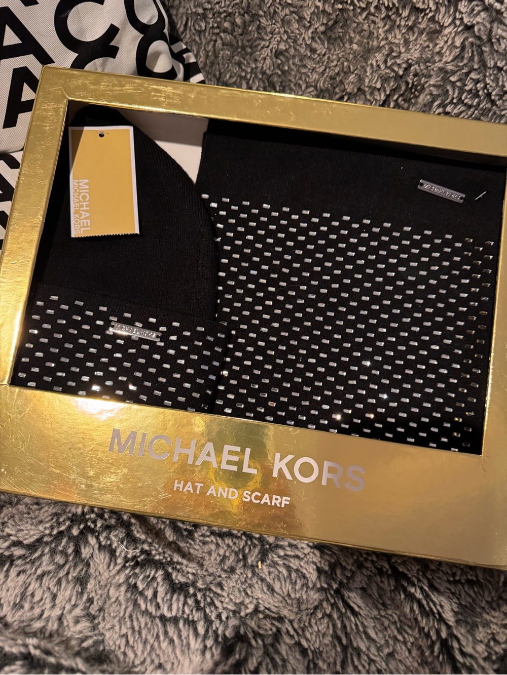 Michael Kors Black & Silver Knit Hat and Scarf Gift Set